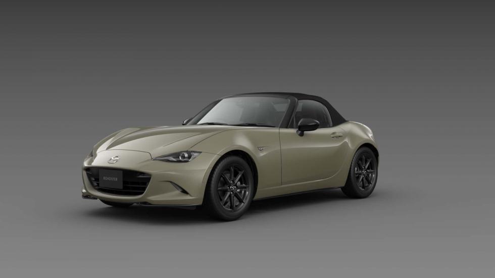 Με νέα LED φώτα και infotainment το αναβαθμισμένο Mazda MX-5